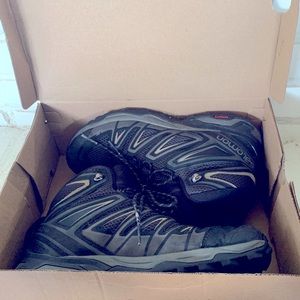 Men’s Salomon hiking Boots